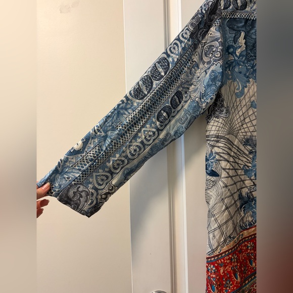 Johnny Was Silk Blouse - Picture 8 of 8